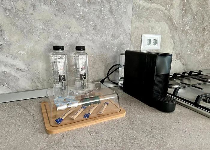 The Cozy Flat - Modern, New, 2 Rooms Apartment, Parking