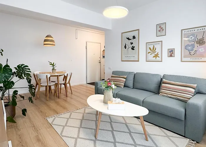 The Cozy Flat - Modern, New, 2 Rooms Apartment, Parking
