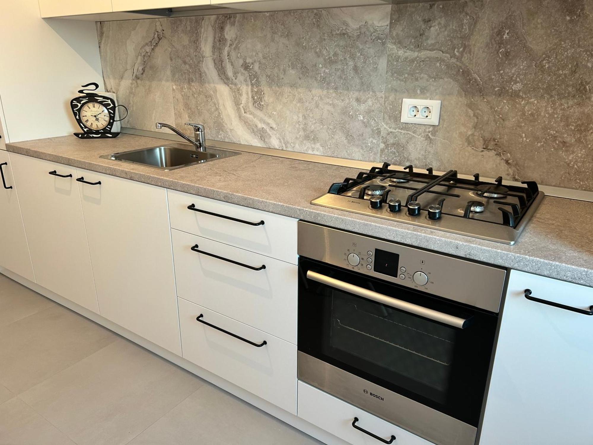 The Cozy Flat - Modern, New, 2 Apartment, Parking