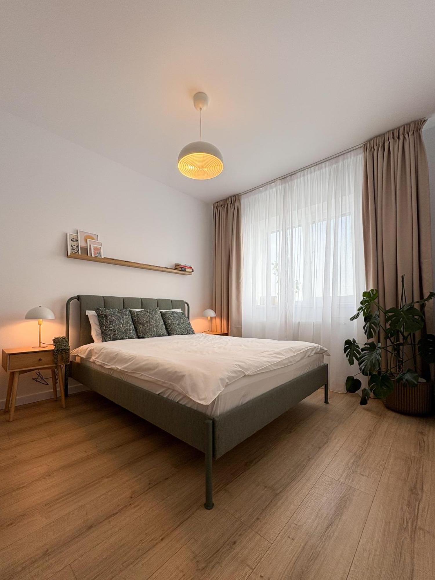 The Cozy Flat - Modern, New, 2 Apartment, Parking