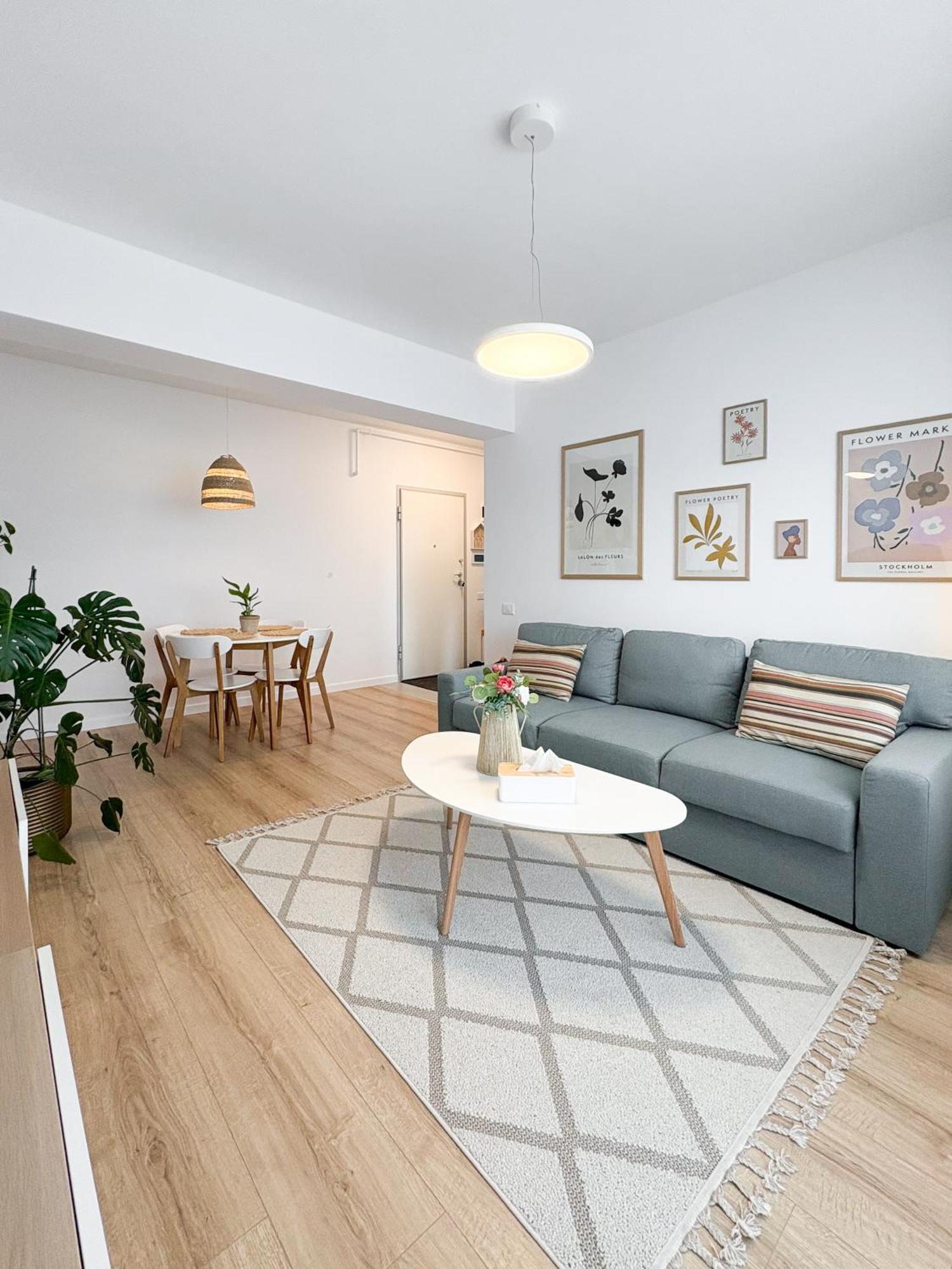 The Cozy Flat - Modern, New, 2 Apartment, Parking * Bucharest